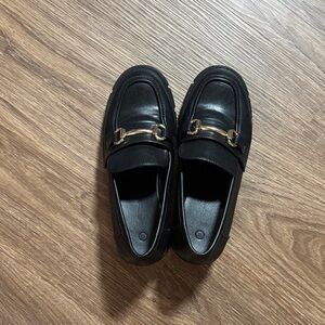 Women’s Black Loafers with Gold Buckle 6.5 chunky Y2K heel schoolgirl